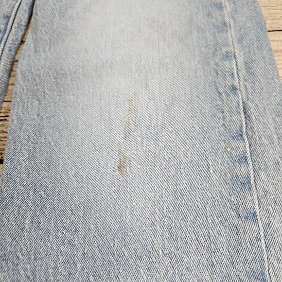 LEVIS Premium Wedgie Jeans Womens Straight Fit Blue Size 27 Light Wash *stained - Picture 3 of 9